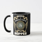 NEVER_UNDERESTIMATE_POWER_OF_A_HOPPES TASSE (Links)