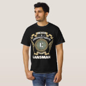 Never underestimate power of a LANSMAN T-Shirt (Vorne ganz)
