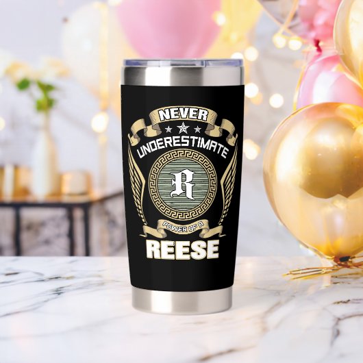 NEVER_UNDERESTIMATE_POWER_OF_A_REESE THERMOBECHER (Bachelor Party (gedreht))