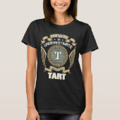 NEVER_UNDERESTIMATE_POWER_OF_A_TART T-Shirt (Vorderseite)