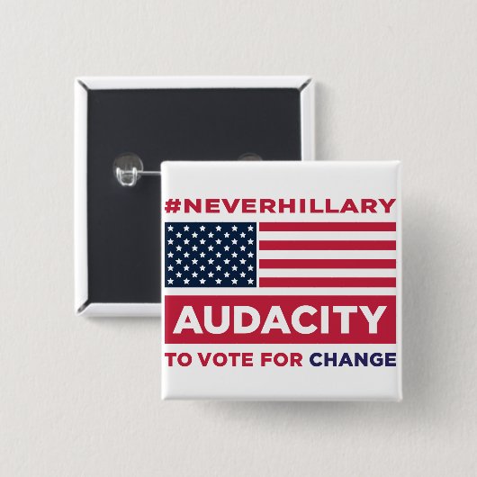#NEVERHILLARY Knopf Button (Vorne & Hinten)