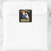 nevertheless she persisted quadratischer aufkleber (Tasche)