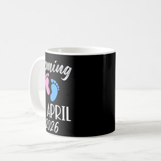 New Baby Coming In April 2026 Funny Baby Shower Bo Kaffeetasse (Vorderseite Links)
