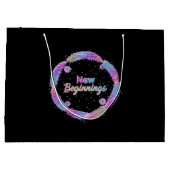 New Beginnings / Nuevos Comienzos 2027 Große Geschenktüte (Rückseite)