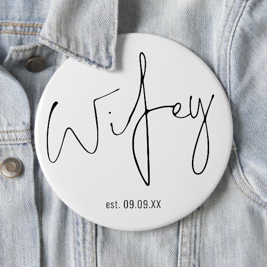 New Bride Wifey Script Name Keepake Button (Beispiel)
