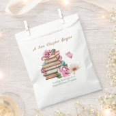 New Chapter Begins Romantic Book Theme Floral Geschenktütchen (Ausgeschnitten)