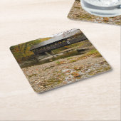 New Covered Bridge über Fluss im Herbst Rechteckiger Pappuntersetzer (angewinkelt)