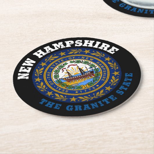 NEW HAMPSHIRE GRANITE STAAT FLAG RUNDER PAPPUNTERSETZER (Angewinkelt)