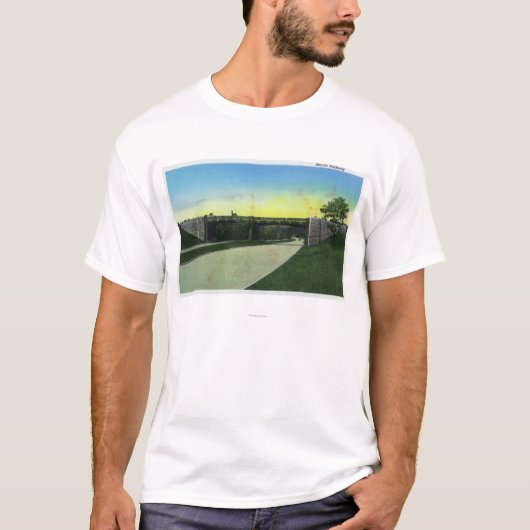 New-Haven, CTView von Merritt Allee T-Shirt (Vorderseite)