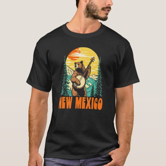 New Mexico Banjo Picking Bear Outdoor & Music   T-Shirt (Vorderseite)