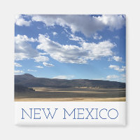 New Mexico strahlt blauen Himmel über den Bergen M