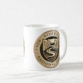 New River Gorge Nationalpark Golden Emblem Kaffeetasse (VorderseiteRechts)