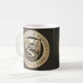 New River Gorge Nationalpark Golden Emblem Kaffeetasse (Vorderseite Links)