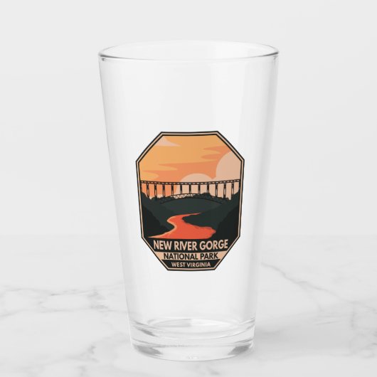 New River Gorge Nationalpark Minimal Retro Emblem Glas (Vorderseite)