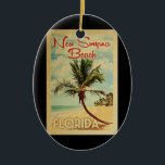 New Smyrna Beach Palm Tree Vintage Travel Keramik Ornament<br><div class="desc">Ein einzigartig Retro Mitte des Jahrhunderts moderne New Smyrna Beach Florida Kunstdruck in Vintage Reise Poster Stil. Es verfügt über eine geschwungene Palme am Sandstrand mit Ozean unter einem blauen bewölkten Himmel.</div>
