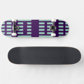 New Stylish Skateboard with Modern Stripe Pattern (Horizontal)