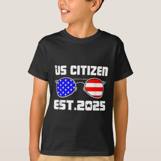 New Us Citizen Est 2025 American Immigrant Citizen T-Shirt (Vorderseite)