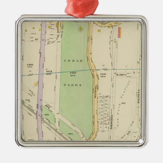 New York 37 Silbernes Ornament (Vorne)