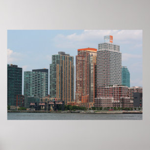 NEW YORK - 5. JULI 2015: Long Island City Wasserfi Poster