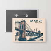 New York Brooklyn Bridge Skyline Bold Retro Travel Button (Vorderseite/Rückseite)