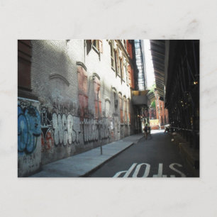 New York City Alley am Sommertag Postkarte