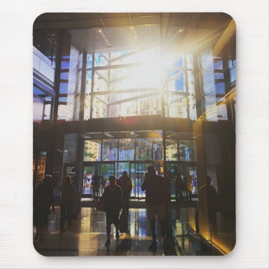 New York City Columbus Circle Shoppers Sunlight Mousepad (Vorne)