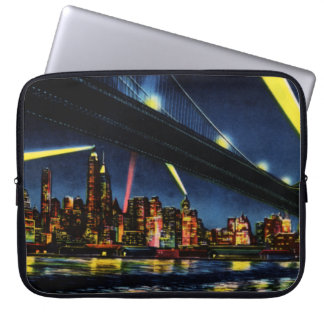 New York City Manhattan bei Nacht Laptopschutzhülle