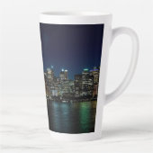 New York City Skycraper USA Night Fotografy Milchtasse (Rechts)