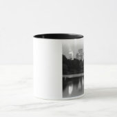 New York City Skyline bei Nacht Tasse (Zentrum)