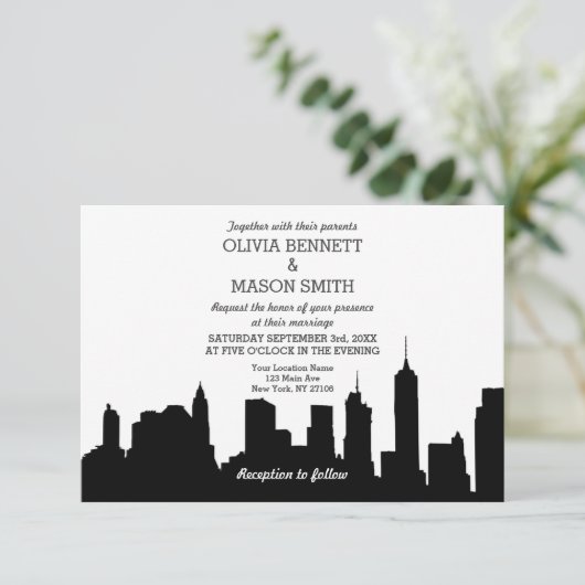 New York City Skyline Cityscape Hochzeit Einladung (Stehend Vorderseite)