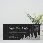 New York City Zielort Silberner Boarding Pass Save The Date (Stehend Vorderseite)