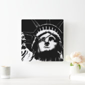 New York Clock Statue of Liberty Wall Clock Quadratische Wanduhr (Zuhause)