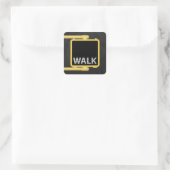 New York Crosswalk Sign Walk Quadratischer Aufkleber (Tasche)