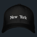 New York Hat Bestickte Baseballkappe<br><div class="desc">Die Einführung unseres "New York"-Hutes - ein zeitloses und ikonisches Accessoire, das der Stadt, die nie schläft, eine Ehre macht. Dieser Hut ist mit einer Mischung aus Stil und urbaner Eleganz gestaltet und ist mehr als nur ein Accessoire; es ist ein Statement-Stück, das lasse, ein Stück des Big Apple zu...</div>