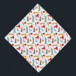 New York Icons Bandana Halstuch<br><div class="desc">Dieses Design zeigt all Ihre Lieblingssymbole in New York: Taxis,  die Freiheitsstatue,  das Empire State Gebäude,  Tauben,  Pizza,  Baseball und den großen Apfel.</div>