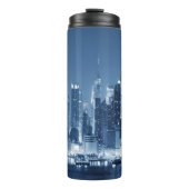 New York Manhattan City Night Skyline Thermosbecher (Vorderseite)