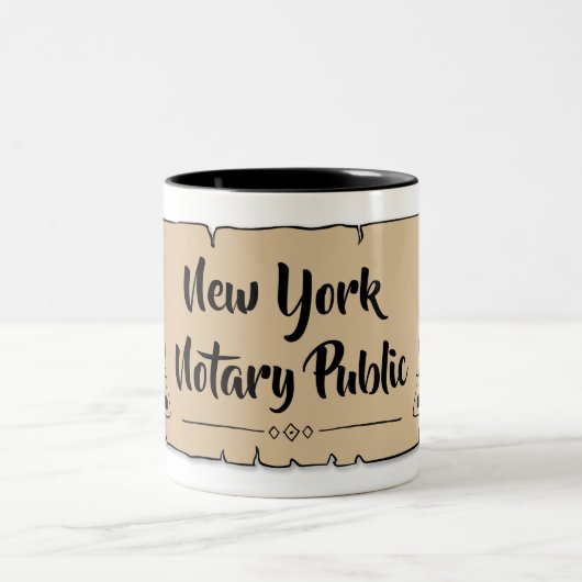 New York Notary Public Scroll Feather Quill Zweifarbige Tasse (Mittel)
