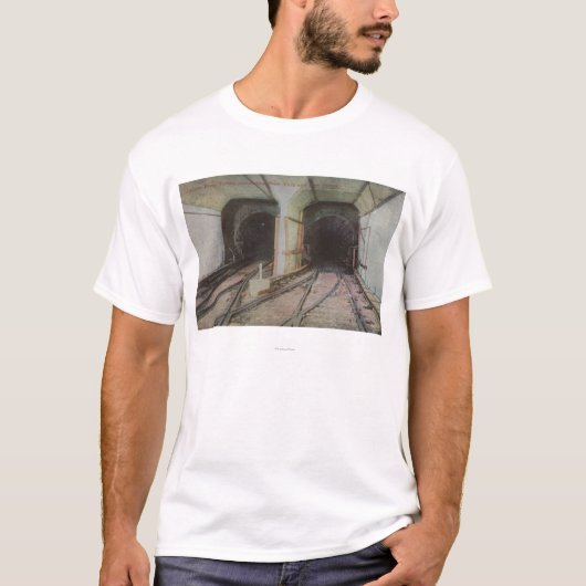 New York, NY - der Hudson-Tunnel, Untergrundbahn T-Shirt (Vorderseite)
