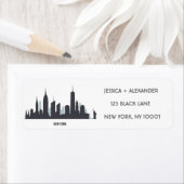 New York Skylin Silhouette Black Elegante Script L (Insitu)