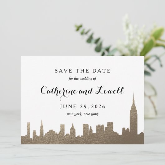New York Skyline Imitats Gold Save the Date (Stehend Vorderseite)