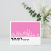 New York Skyline + Koordinaten in Rosa Postkarte (Stehend Vorderseite)