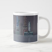 New York Skyline Night Reflections Jumbo-Tasse (Rechts)