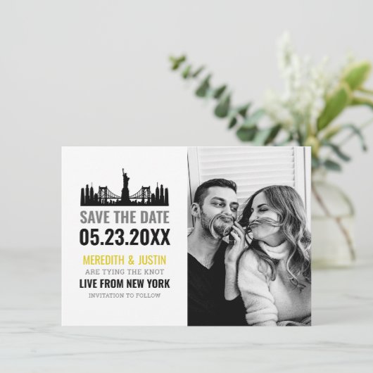 New York Skyline Save the Date Einladung (Stehend Vorderseite)