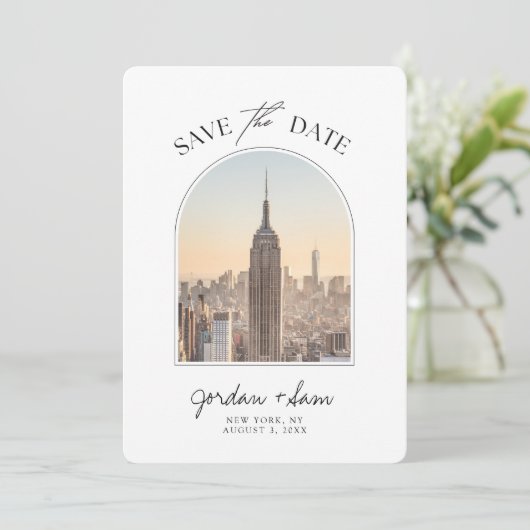 New York Skyline Wedding Save the Date Einladung (Stehend Vorderseite)