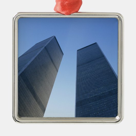 New York, USA. Blick auf Zwillingstürme der Silbernes Ornament (Vorne)