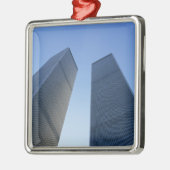 New York, USA. Blick auf Zwillingstürme der Silbernes Ornament (Links)