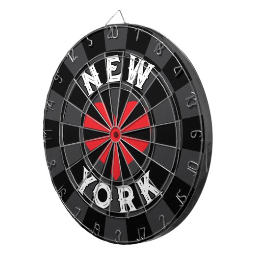 NEW YORK Weißer Text über schwarzes Holzkohleherz Dartscheibe (Vorderseite rechts)