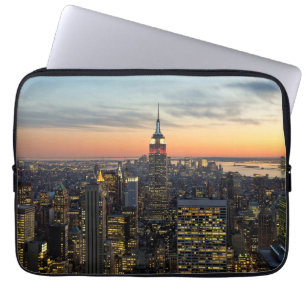 New- Yorkdämmerungs-Skyline Laptopschutzhülle