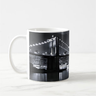 New Yorker Skyline Brooklyn Bridge Monochrom Nacht Kaffeetasse