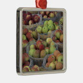 New Yorker Staat Macintosh-Äpfel in Körben Silbernes Ornament (Rechts)